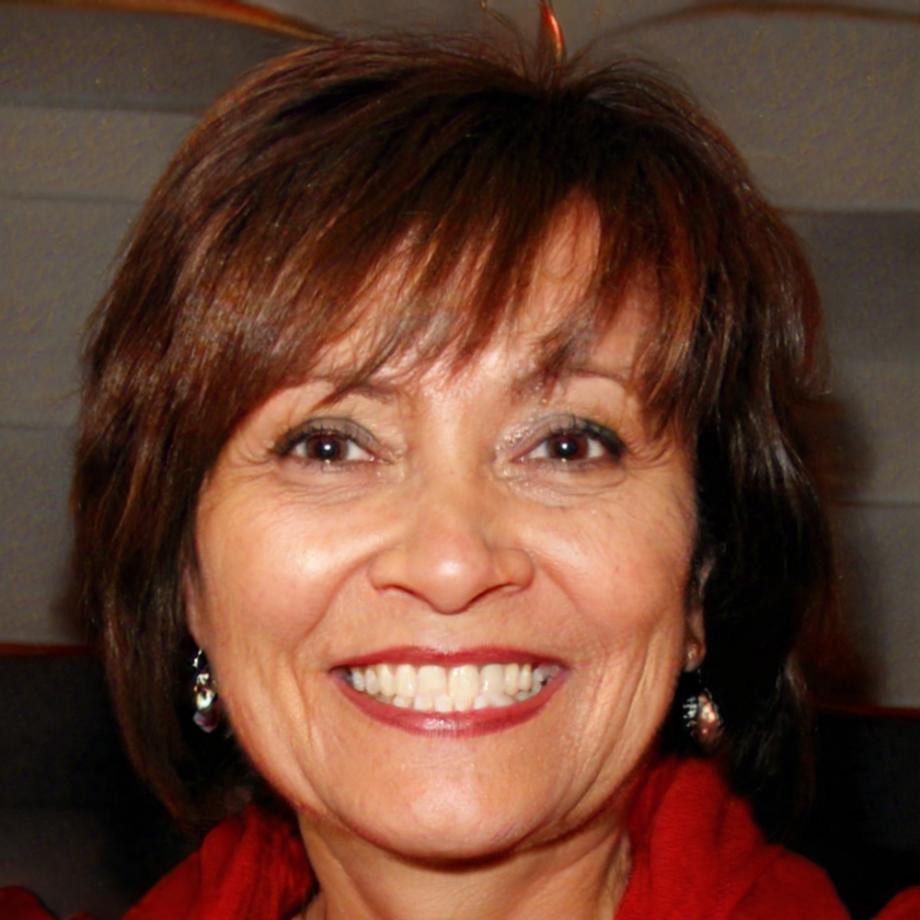 Marion Fletcher, lead instructor for budget approval workflow training